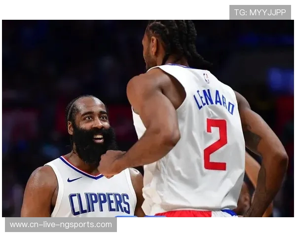 快船与湖人激战再起 谁能在洛杉矶德比中笑到最后