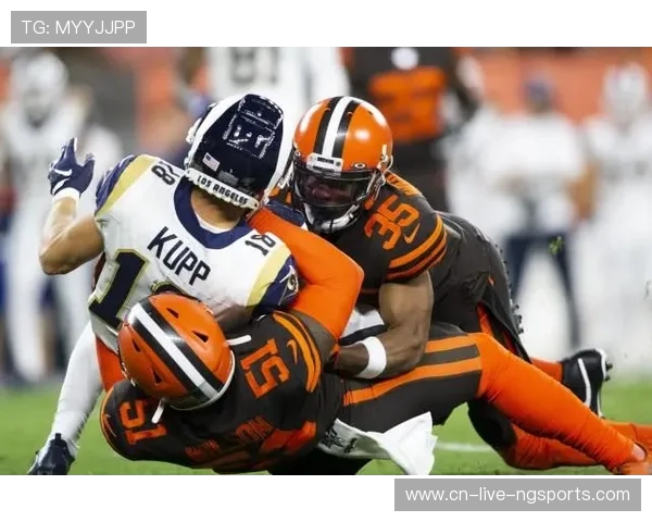 卡拉巴克与阿普尔的激烈对决谁能在这场比赛中笑到最后 卡拉巴克与阿普尔的激烈对决谁能在这场比赛中笑到最后